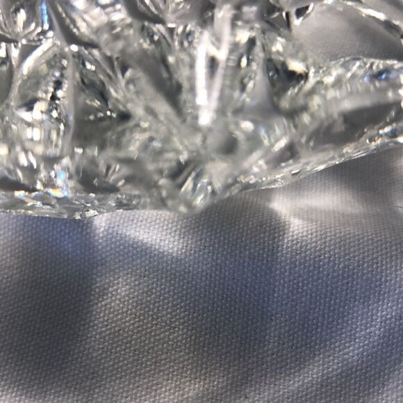 VINTAGE Glass round ashtray/trinket tray 7” w X 2” h, 2 Lb 11oz nonsmoking home - Picture 14 of 14